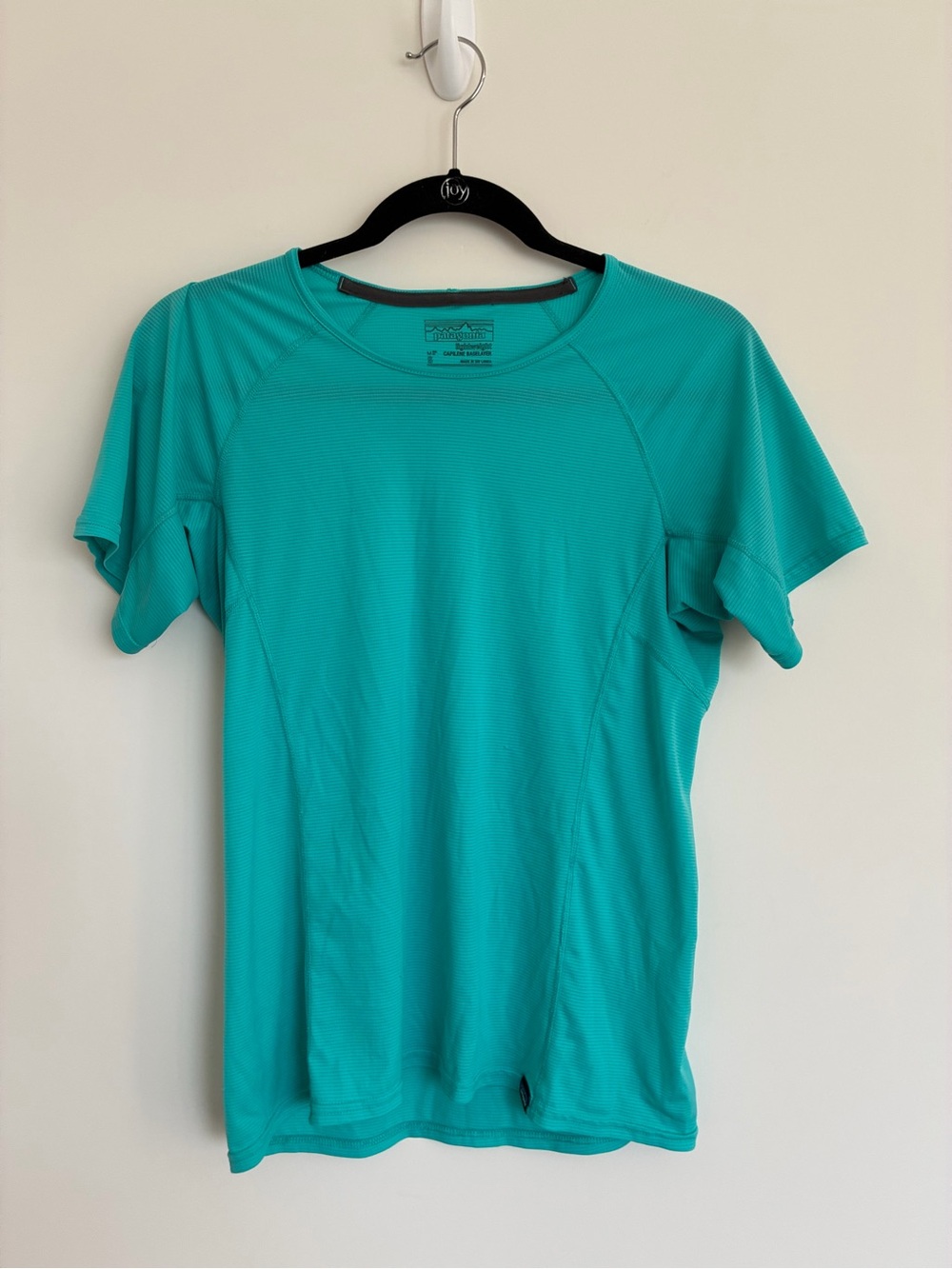 Patagonia Teal Short-Sleeve Lightweight Capilene Baselayer size small